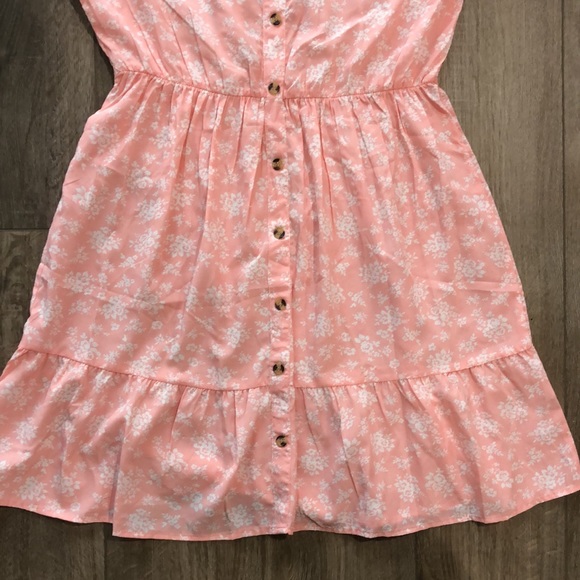 NWOT! - SPEED LIMIT Faux Botton Front Tiered Mini Dress - Made in India - Picture 4 of 9